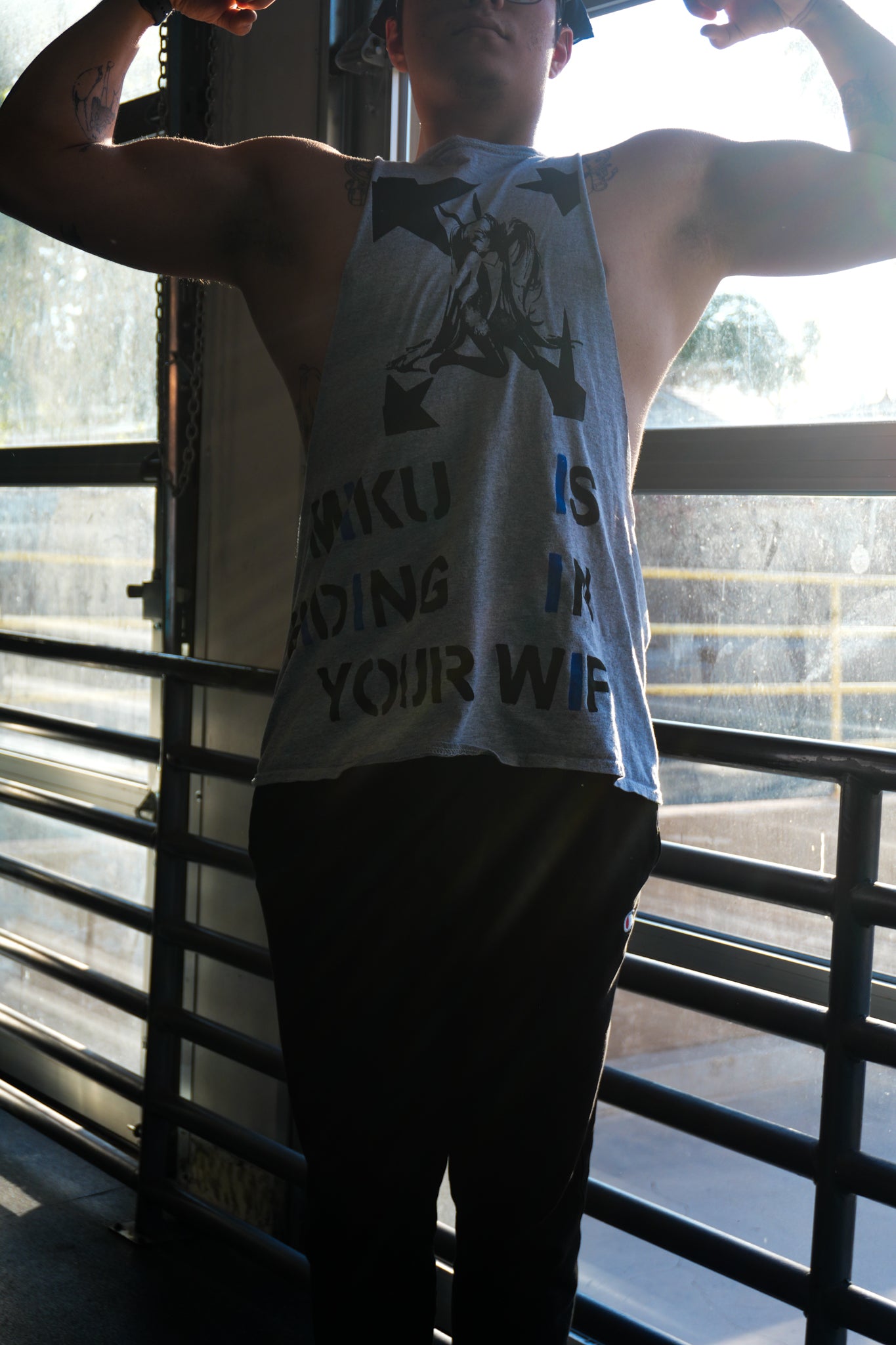 ✰ Hastune Miku Star Muscle Shirt ✰